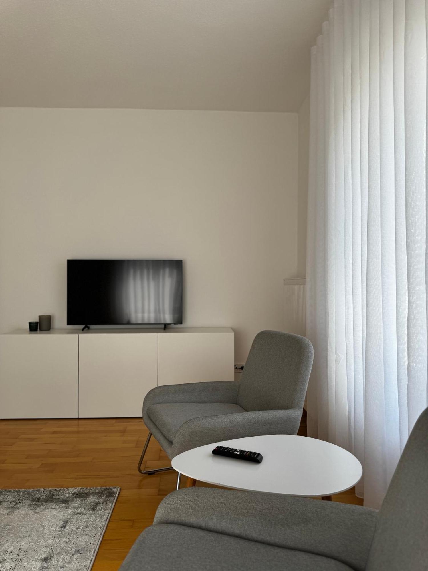Apartment 7 Friedrichshafen Bagian luar foto